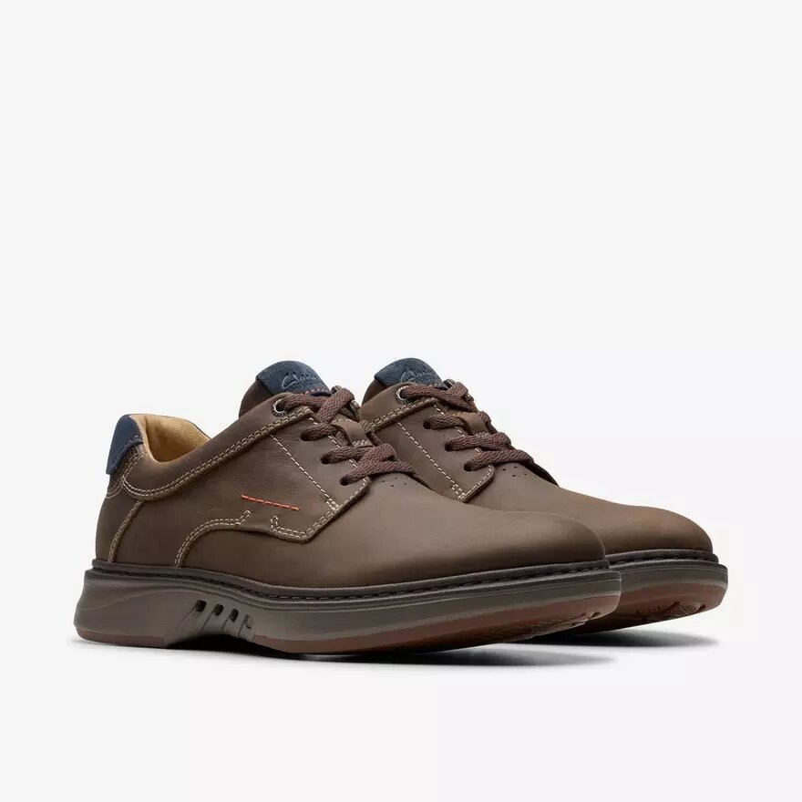 Herren-Schuhe „Un Briley Pace“ aus braunem Nubukleder | clarks Herren-Schuhe „Un Briley Pace“ aus braunem Nubukleder | clarks