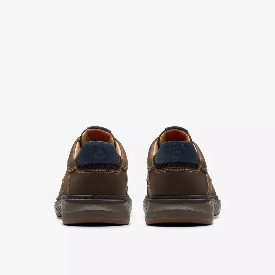 Herren-Schuhe „Un Briley Pace“ aus braunem Nubukleder | clarks Herren-Schuhe „Un Briley Pace“ aus braunem Nubukleder | clarks