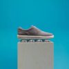 Herren-Sneaker „Brodin Seam“ aus grauem Wildleder Herren-Sneaker „Brodin Seam“ aus grauem Wildleder
