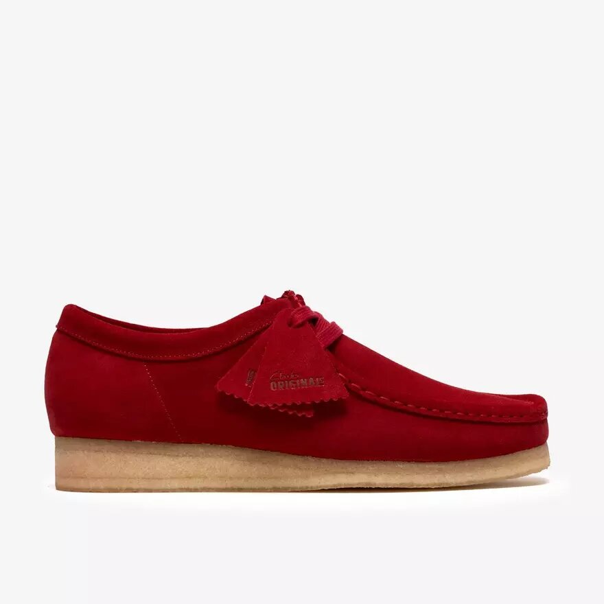 Herren-Wallabee aus tiefrotem Wildleder Herren-Wallabee aus tiefrotem Wildleder