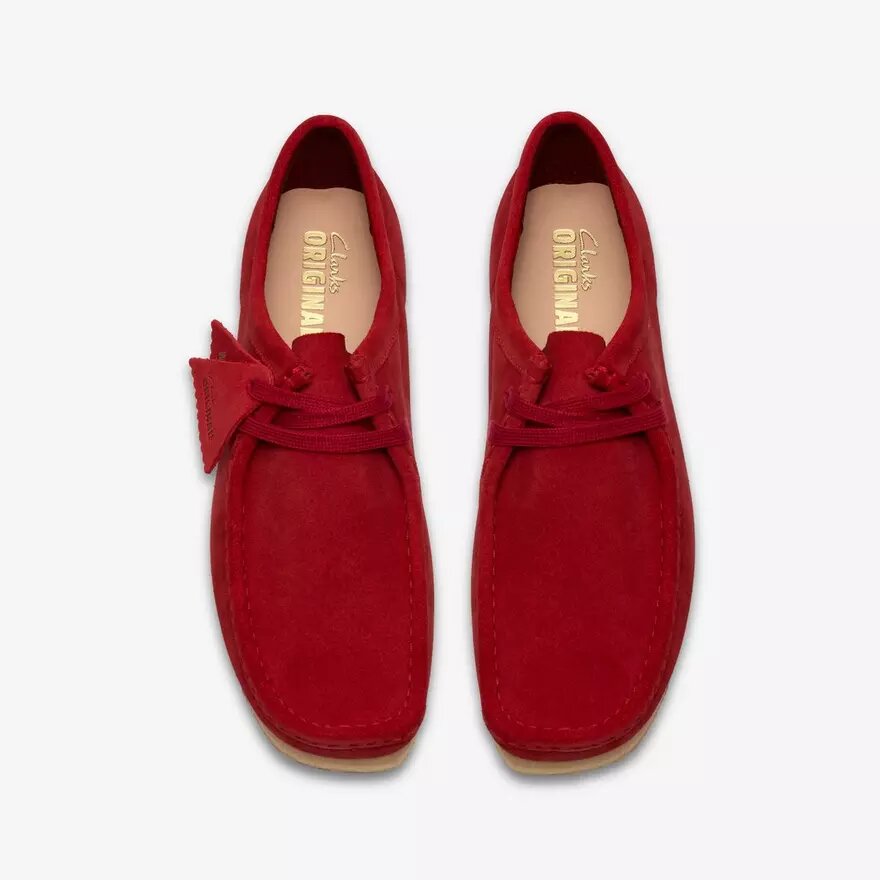 Herren-Wallabee aus tiefrotem Wildleder Herren-Wallabee aus tiefrotem Wildleder