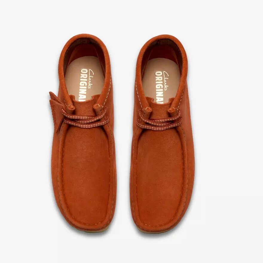 Herren-Wallabee-Stiefel Wallabees aus orangefarbenem Wildleder Herren-Wallabee-Stiefel Wallabees aus orangefarbenem Wildleder
