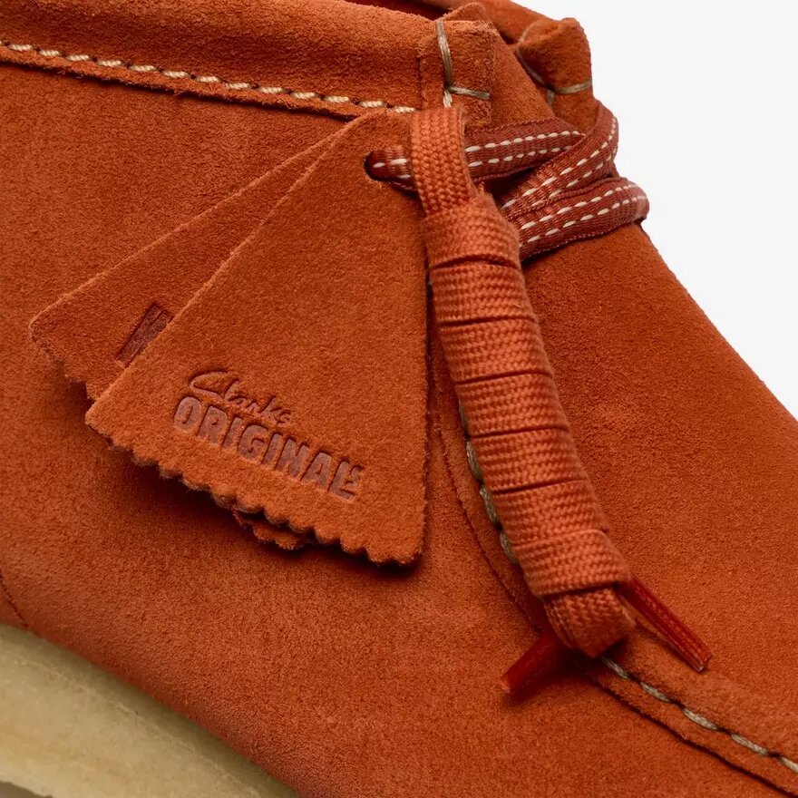 Herren-Wallabee-Stiefel Wallabees aus orangefarbenem Wildleder Herren-Wallabee-Stiefel Wallabees aus orangefarbenem Wildleder