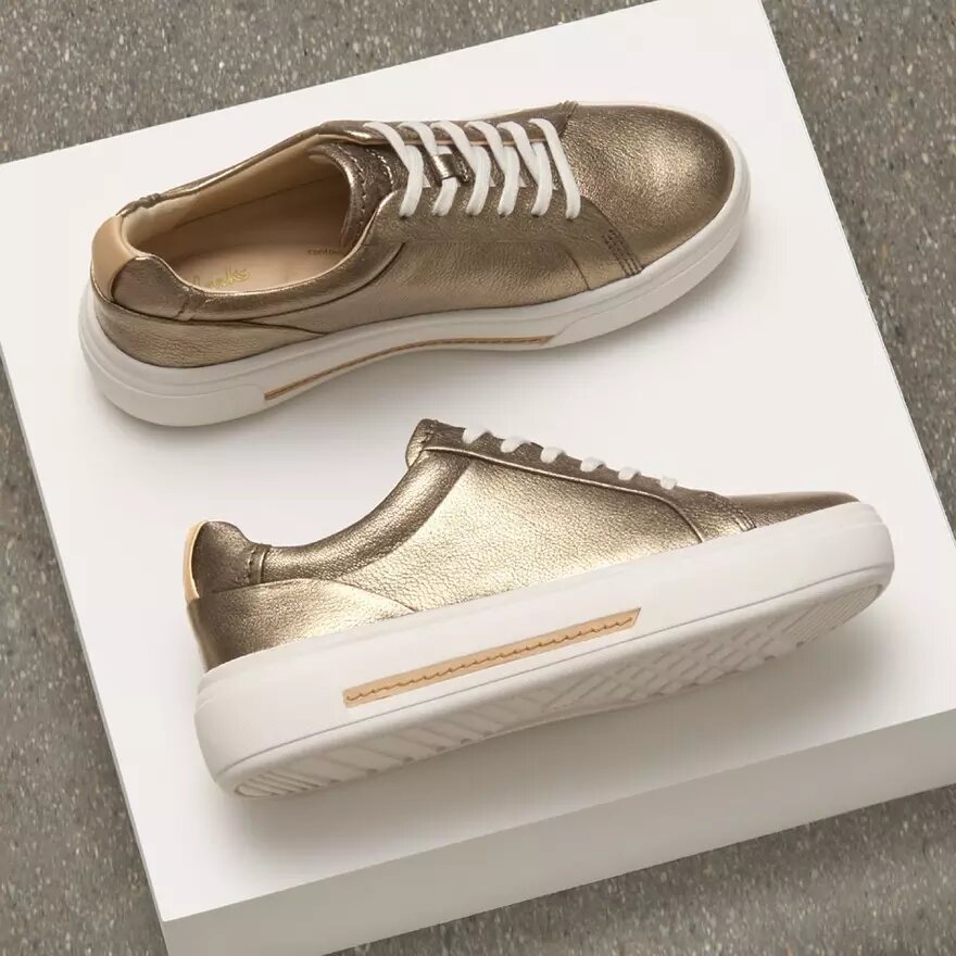 Hollyhock Walk Metallic Sneaker für Damen Hollyhock Walk Metallic Sneaker für Damen