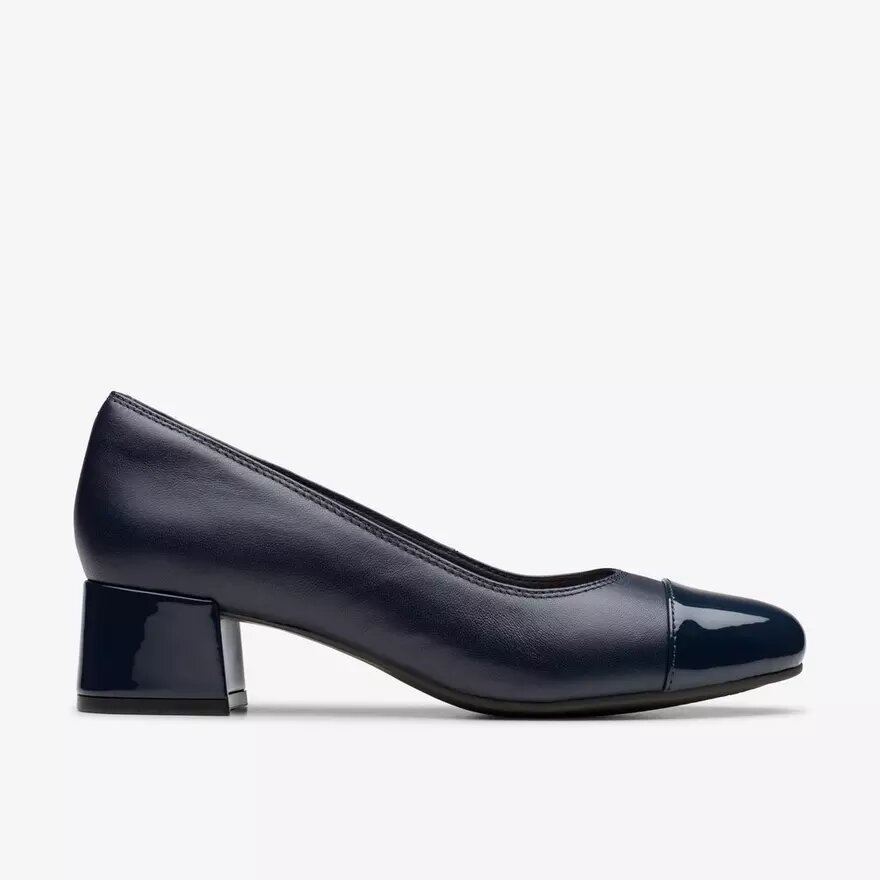 Iridessa May Damen-Pumps aus marineblauem Leder Iridessa May Damen-Pumps aus marineblauem Leder