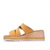 Kidiki Cove Keilabsatzsandalen für Damen in Gelb aus Nubukleder Kidiki Cove Keilabsatzsandalen für Damen in Gelb aus Nubukleder