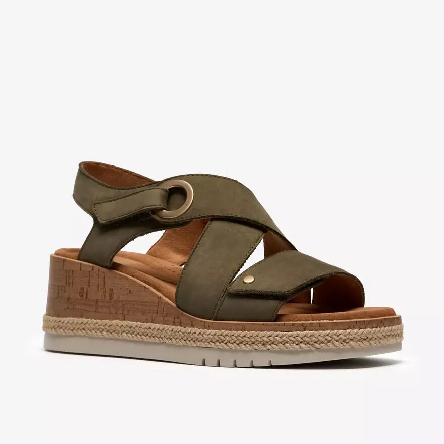 Kidiki Sun Damen-Keilabsatz-Sandalen aus Nubukleder in Dunkeloliv Kidiki Sun Damen-Keilabsatz-Sandalen aus Nubukleder in Dunkeloliv