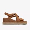 Kidiki Sun Tan Nubuk-Keilabsatz-Sandalen für Damen Kidiki Sun Tan Nubuk-Keilabsatz-Sandalen für Damen