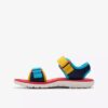 Kinder-Flache Sandalen „Surfing Ace“ mit marineblauem Print Kinder-Flache Sandalen „Surfing Ace“ mit marineblauem Print