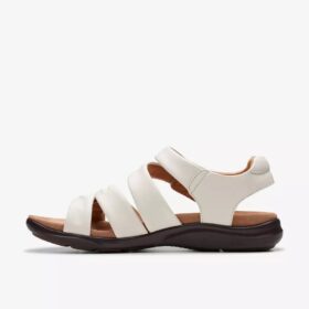 Kitly Ave Off-White-Leder-Flache Sandalen für Damen