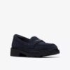 Lauryl Step Damen-Loafer aus marineblauem Wildleder Lauryl Step Damen-Loafer aus marineblauem Wildleder