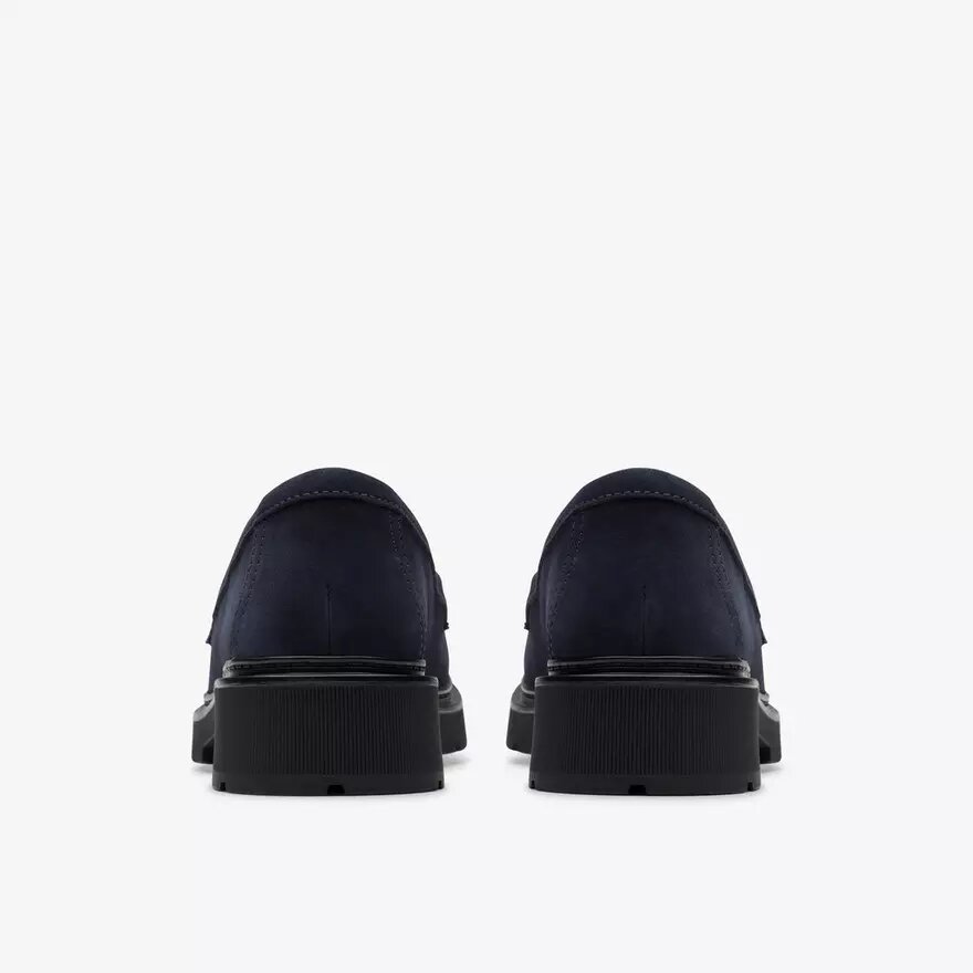 Lauryl Step Damen-Loafer aus marineblauem Wildleder Lauryl Step Damen-Loafer aus marineblauem Wildleder