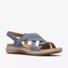 Maelynn Gem Damen-Flache Sandalen aus Denimblauem Nubukleder Maelynn Gem Damen-Flache Sandalen aus Denimblauem Nubukleder