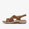 Maelynn Gem Tan Nubuk-Flache Sandalen für Damen