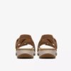Maelynn Gem Tan Nubuk-Flache Sandalen für Damen