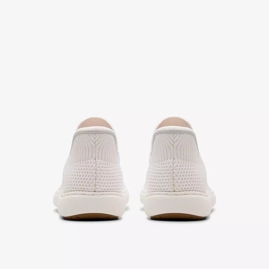 Nalle Step Slip-Ons für Damen in Weiß aus Strick Nalle Step Slip-Ons für Damen in Weiß aus Strick