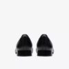 Natalyn Slip-Ons für Damen aus dunkelschwarzem Leder Natalyn Slip-Ons für Damen aus dunkelschwarzem Leder