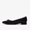 Natalyn Trim Slip-Ons aus schwarzem Leder für Damen Natalyn Trim Slip-Ons aus schwarzem Leder für Damen
