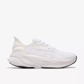 Pace Walk – Weiße Athleisure-Schuhe für Damen