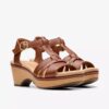 Seannah Madi Tan Keilabsatzsandalen für Damen Seannah Madi Tan Keilabsatzsandalen für Damen