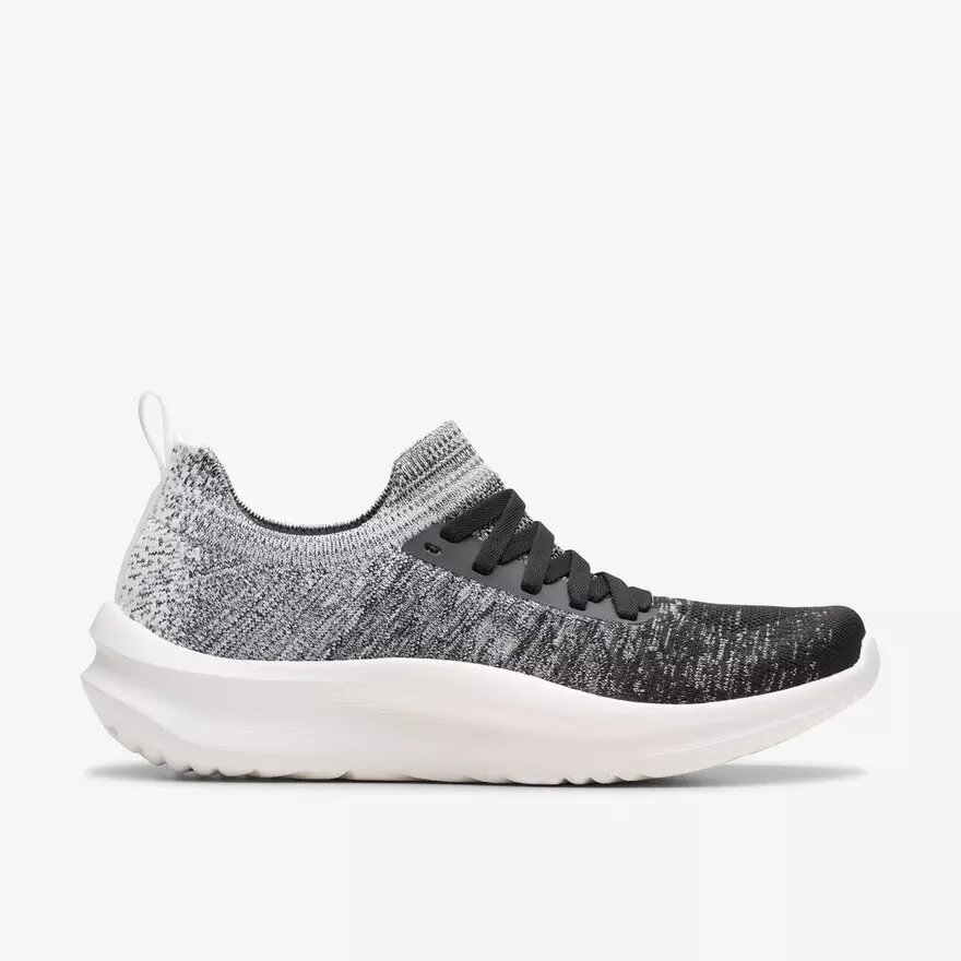 Solevana Lace Damen-Sneaker in Schwarz Solevana Lace Damen-Sneaker in Schwarz