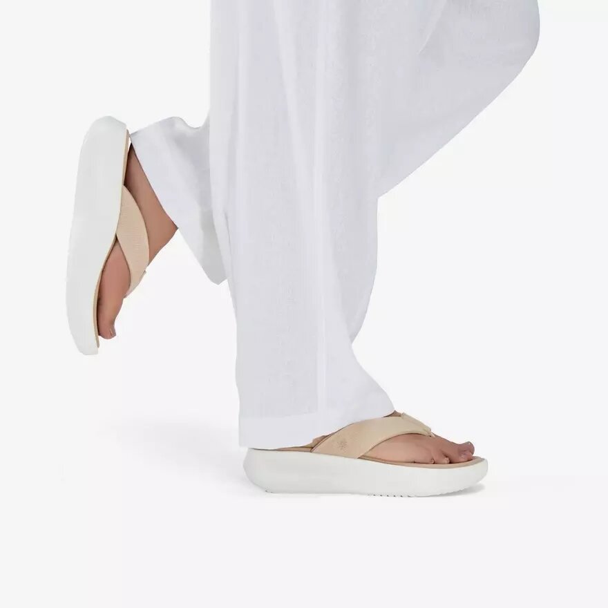 Solevana Post Flip-Flops für Damen in Sand Solevana Post Flip-Flops für Damen in Sand