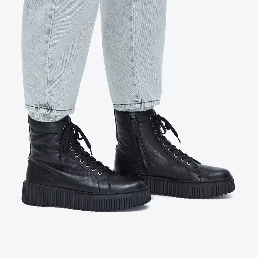 Torhill Rise Damen-Stiefeletten aus schwarzem Leder (US-Größen) Torhill Rise Damen-Stiefeletten aus schwarzem Leder (US-Größen)