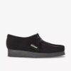 Wallabee™-Damenschuhe aus schwarzem Wildleder Wallabee™-Damenschuhe aus schwarzem Wildleder