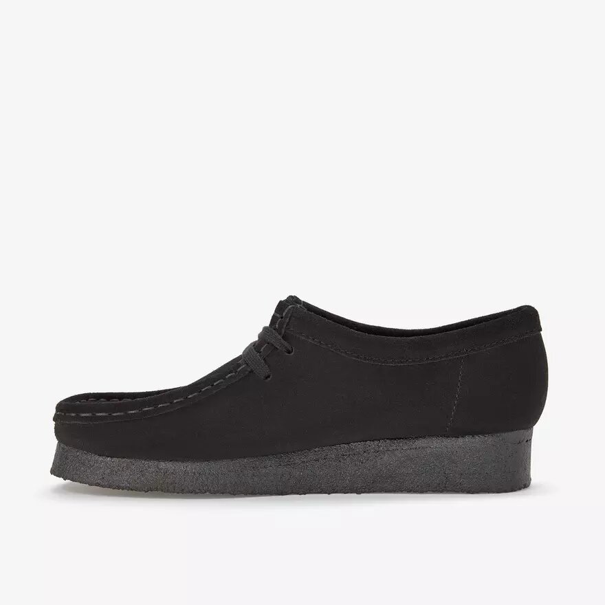 Wallabee™-Damenschuhe aus schwarzem Wildleder Wallabee™-Damenschuhe aus schwarzem Wildleder