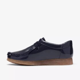 Wallabee für Jungen (Big Kid) – Marineblaue Lack-Wallabees