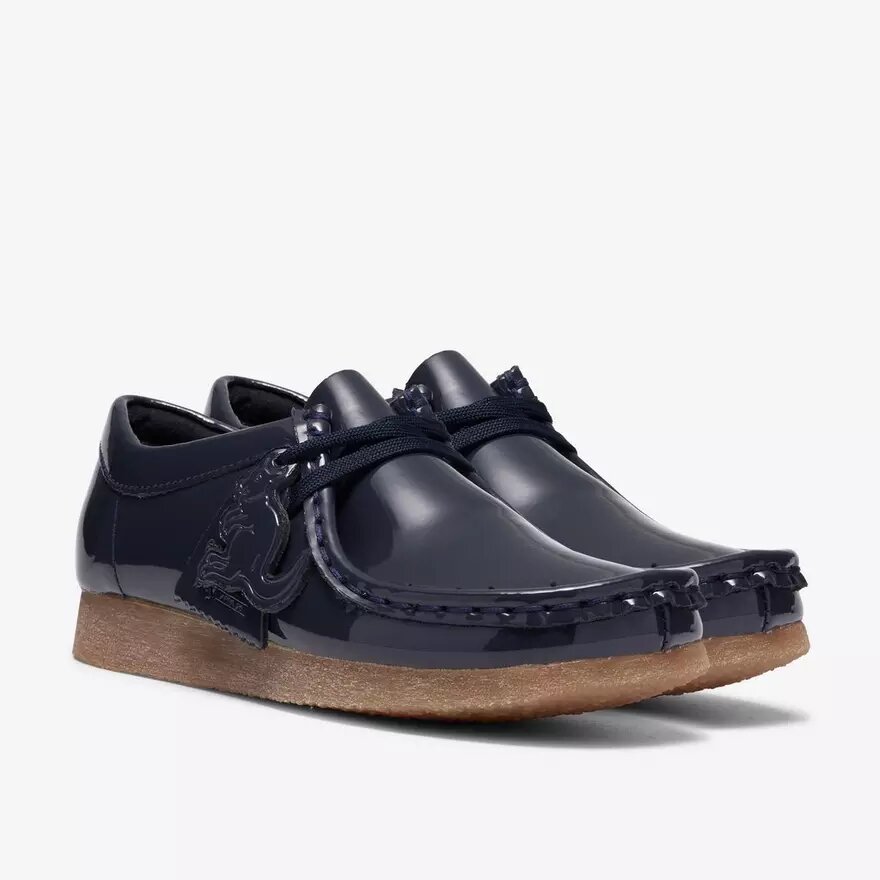 Wallabee für Jungen (Big Kid) – Marineblaue Lack-Wallabees Wallabee für Jungen (Big Kid) – Marineblaue Lack-Wallabees
