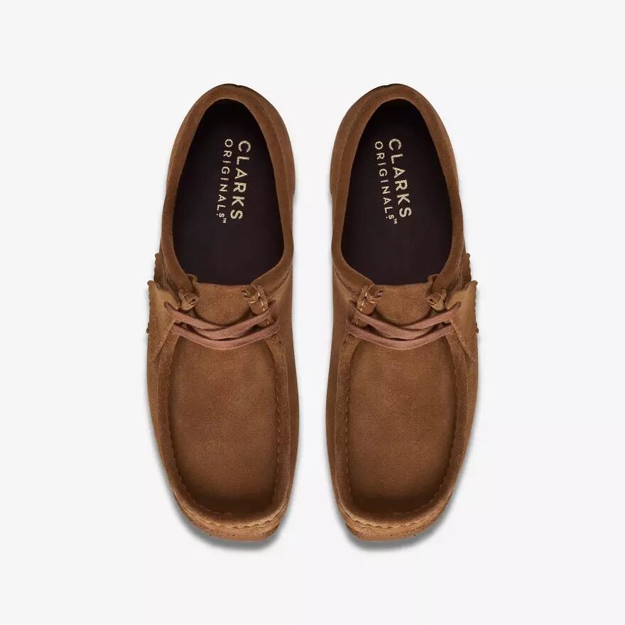 Wallabee™-Herrenschuhe aus Wildleder in der Farbe „Cola“ Wallabee™-Herrenschuhe aus Wildleder in der Farbe „Cola“