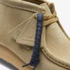 Wallabee™-Stiefel für Damen aus Maple-Wildleder Wallabee™-Stiefel für Damen aus Maple-Wildleder