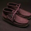 Wallabee-Stiefel für Damen. Rosabraunes Wildleder Wallabee-Stiefel für Damen. Rosabraunes Wildleder